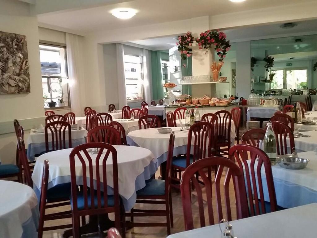 Hotel Emma Nord Rimini Dış mekan fotoğraf